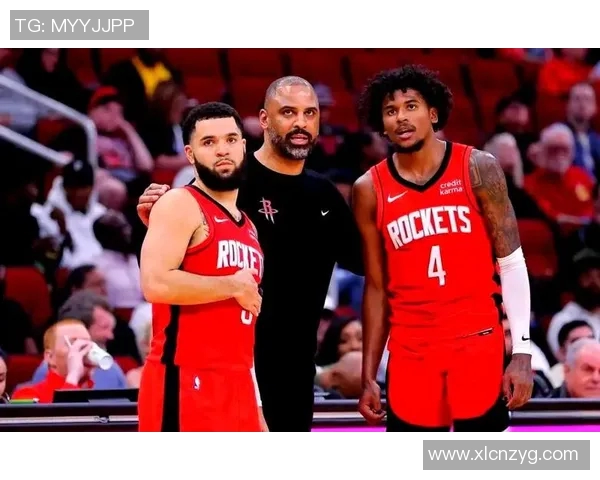 西部决赛第六场勇士与火箭的巅峰对决精彩回顾与赛后分析